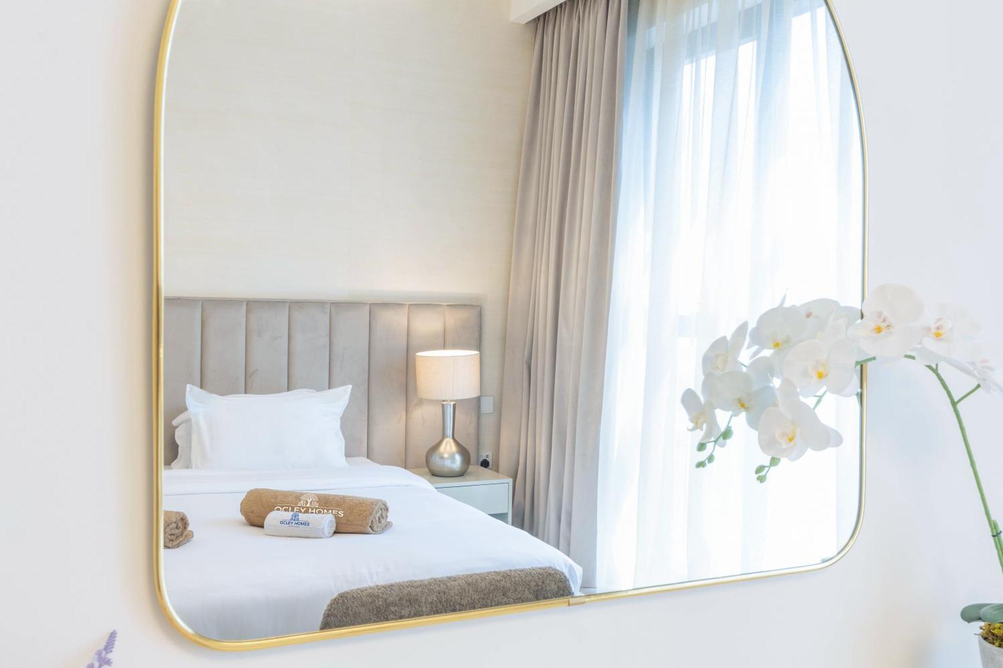 Apartment Branded 2br With Direct Park Access Dubai