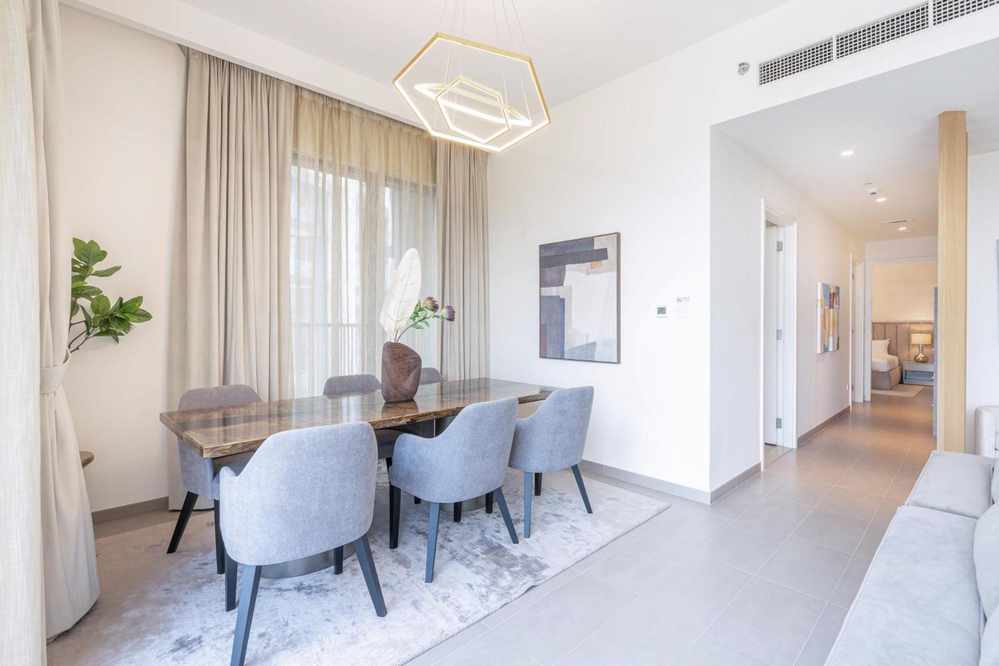 Apartment Branded 2br With Direct Park Access *