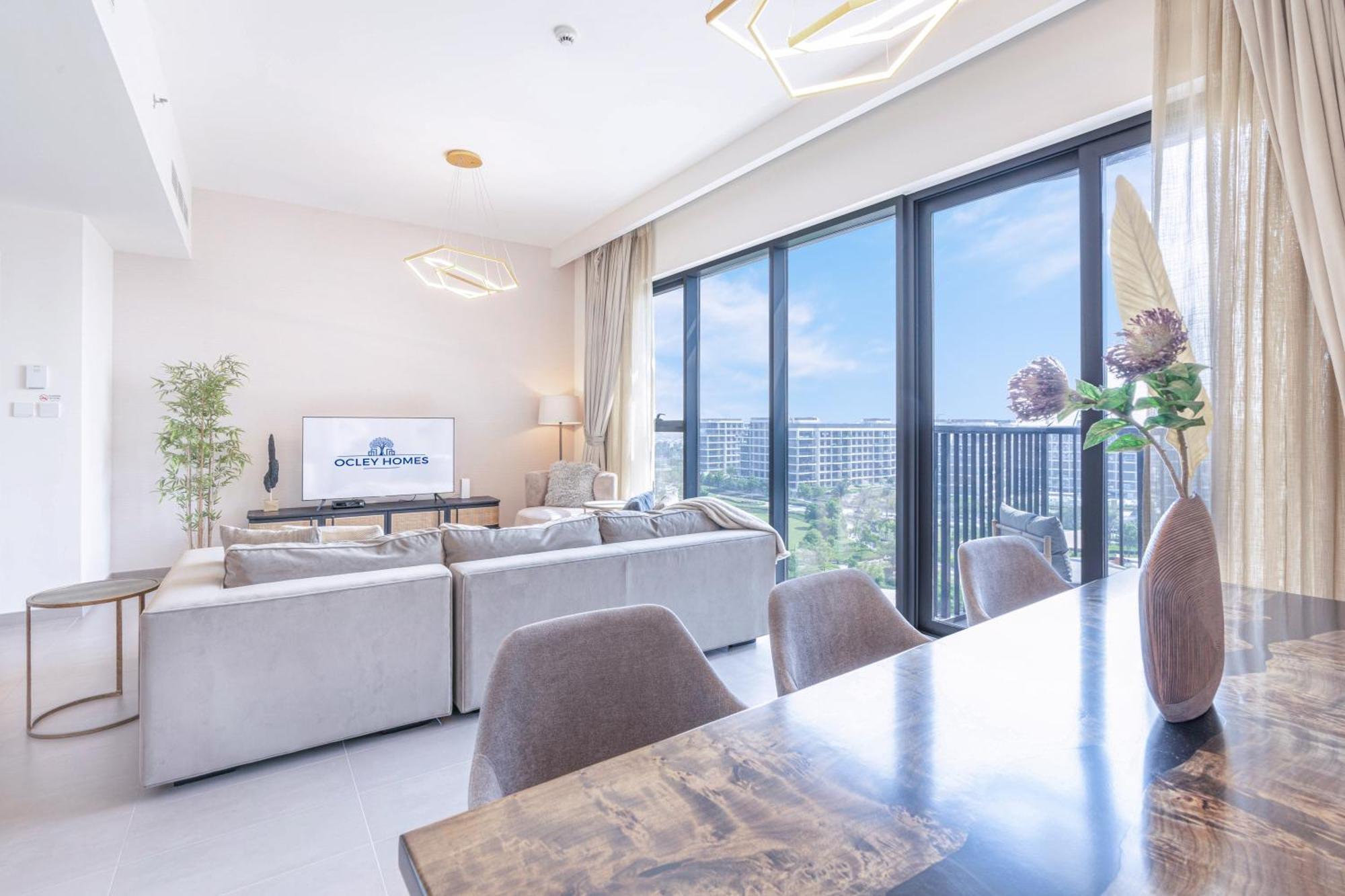 Branded 2br With Direct Park Access